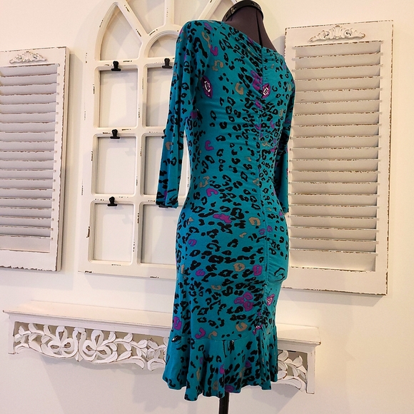 Betsey Johnson Lips printed stretch Jersey Knit dress sized Small - Picture 3 of 5